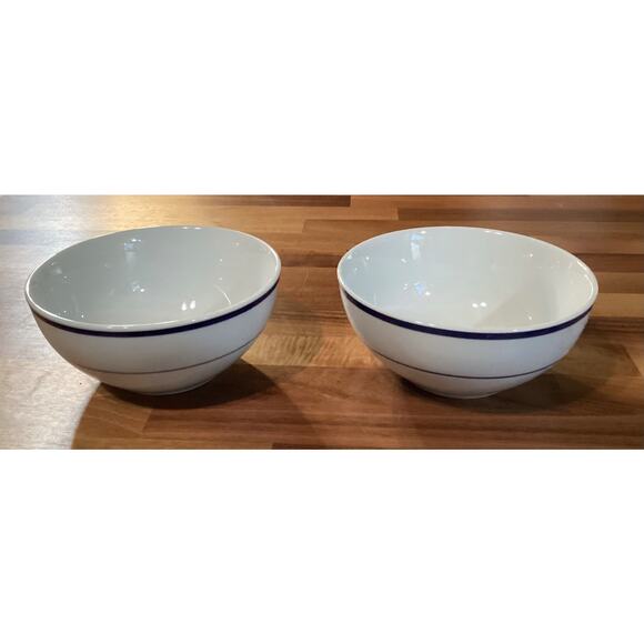 Set of 2 ONEIDA Maitre d' De Porcelain 6" Cereal Bowls White with Blue Bands - Picture 8 of 11